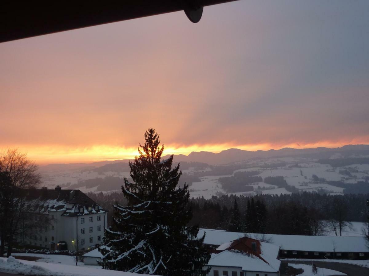 Schoenblick Hotel Garni Ferienwohnungen 林登贝格 外观 照片